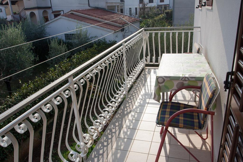 Apartments Silvia Πόρετς Εξωτερικό φωτογραφία